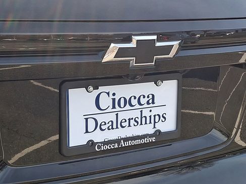 Used 2024 Chevrolet Traverse RS image 32