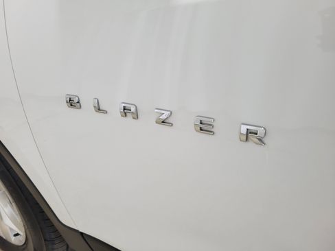 Certified 2019 Chevrolet Blazer LT image 11