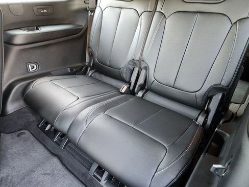 New 2025 Jeep Grand Cherokee L Limited image 22