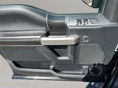 Used 2019 Ford F150 Raptor w/ Equipment Group 802A Luxury image 17