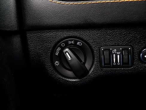 Used 2022 Dodge Charger Scat Pack RWD image 35