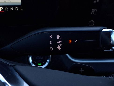 New 2026 Chevrolet Equinox LT image 17