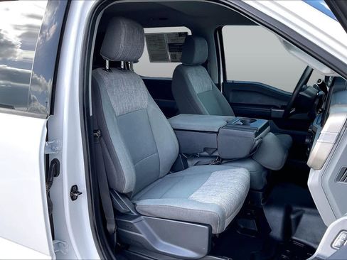 Used 2023 Ford F250 XLT AWD/4WD image 9
