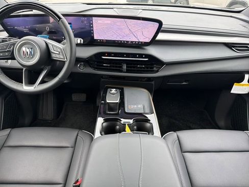 New 2026 Buick Enclave Avenir w/ Super Cruise Package image 9