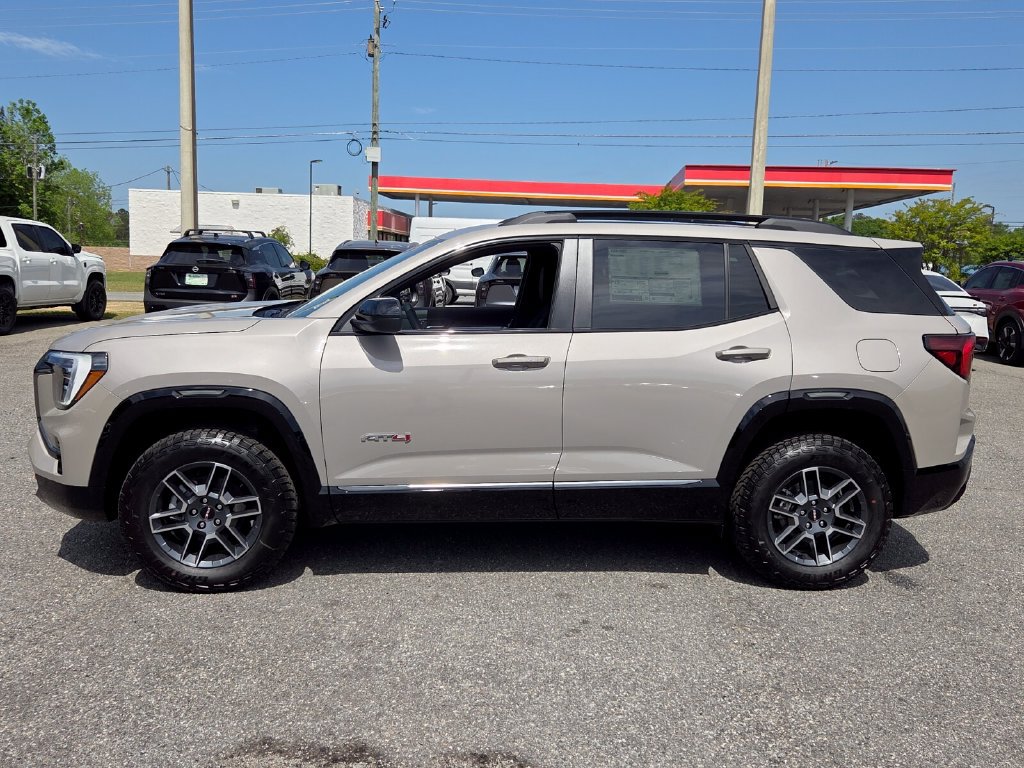 New 2026 GMC Terrain AT4 AWD/4WD image 2