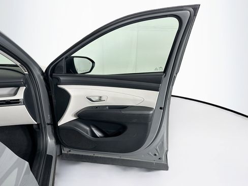 Used 2025 Hyundai Tucson SEL FWD image 31