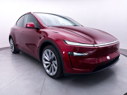 Used 2026 Tesla Model Y Long Range AWD/4WD image 10