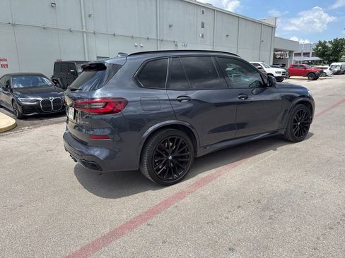 Used 2021 BMW X5 xDrive40i w/ M Sport Package AWD/4WD image 11