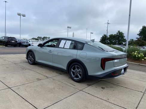 Used 2025 Kia K4 FWD image 8