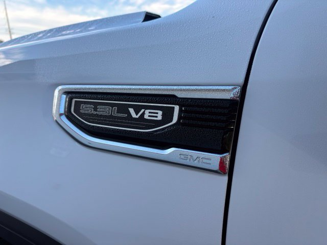 Used 2025 GMC Sierra 1500 SLT AWD/4WD image 14