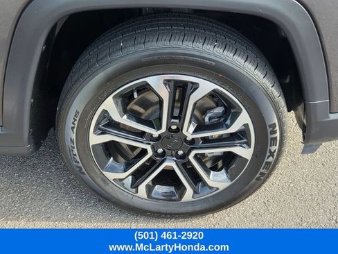 Used 2024 Jeep Compass Limited AWD/4WD image 17