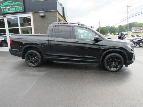 Used 2021 Honda Ridgeline Black Edition image 3