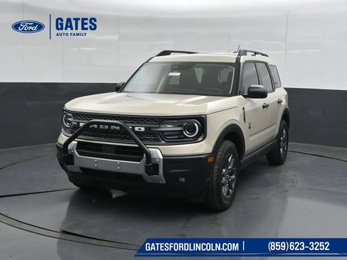 Used 2025 Ford Bronco Sport Big Bend AWD/4WD image 5