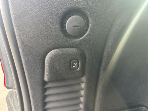 Used 2024 Dodge Durango GT image 42