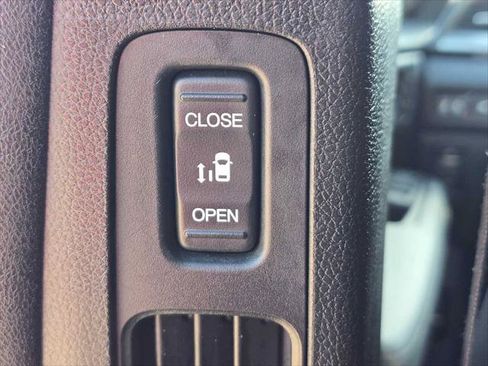 Used 2025 Honda Odyssey Sport-L image 20