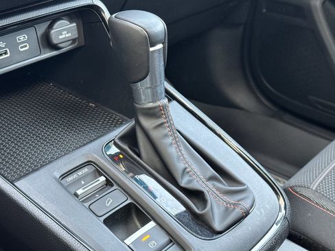 Used 2023 Honda CR-V Sport image 18