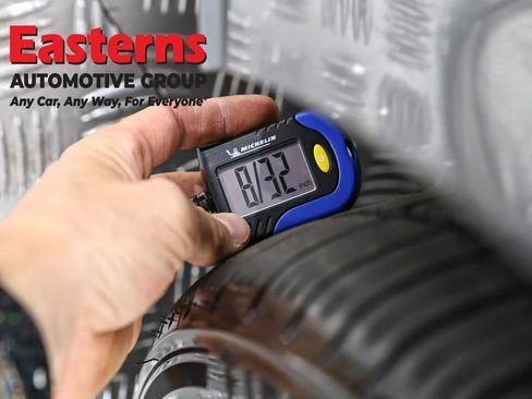 Used 2024 Nissan Altima 2.5 SR FWD image 27