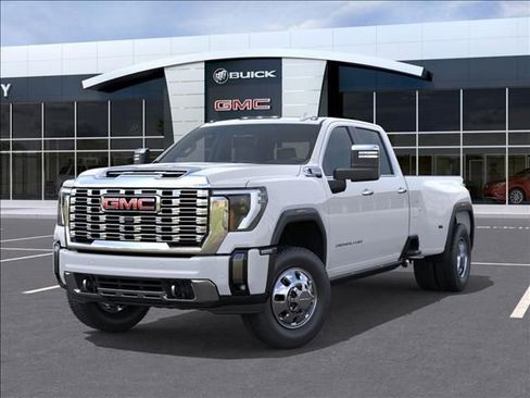 New 2026 GMC Sierra 3500 Denali w/ Denali Reserve Package image 6
