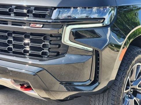 Used 2023 Chevrolet Tahoe Z71 w/ Z71 Off-Road Package AWD/4WD image 3