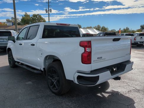 New 2025 Chevrolet Silverado 1500 Custom image 6