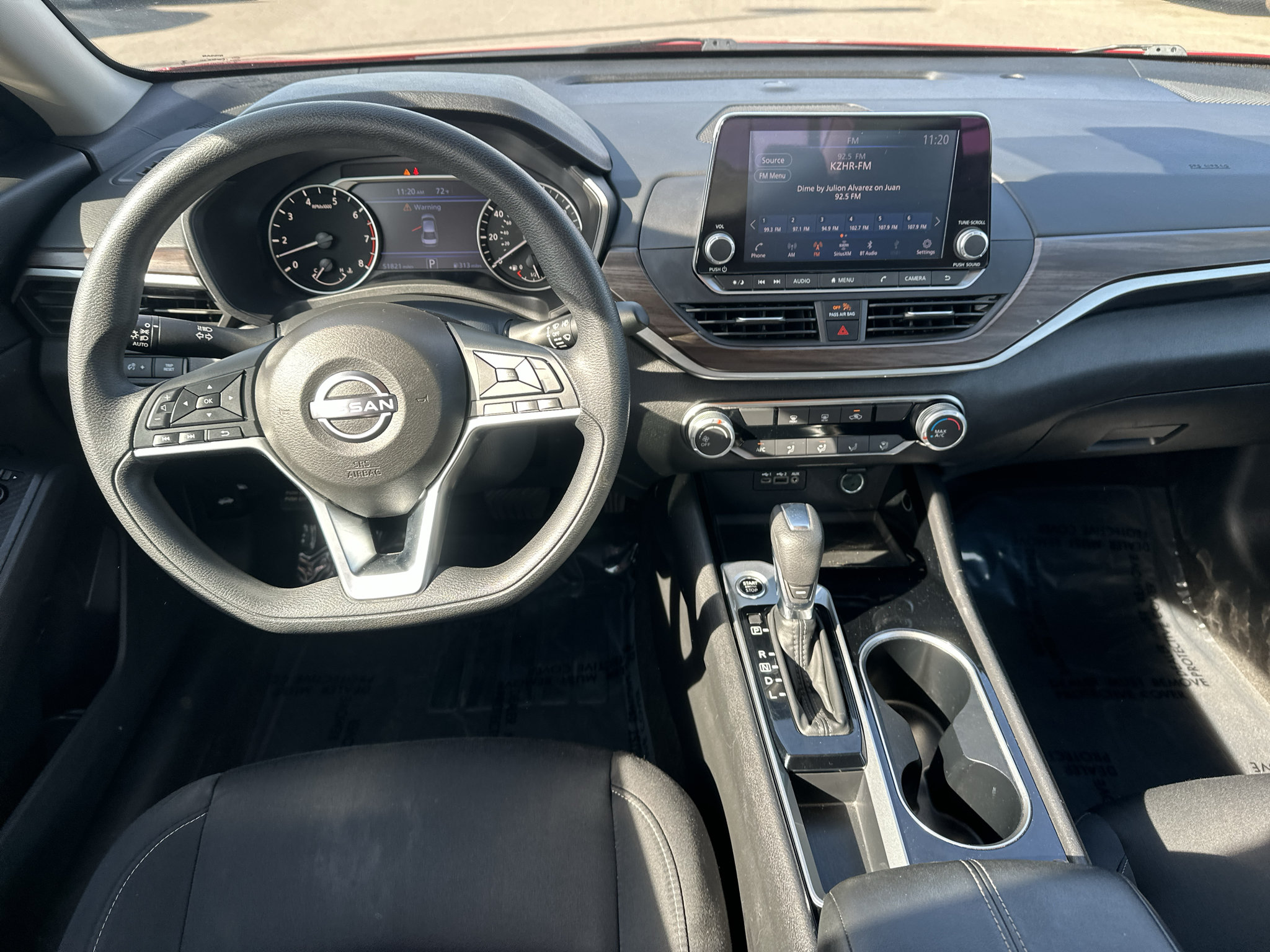 Used 2024 Nissan Altima 2.5 SV FWD image 23