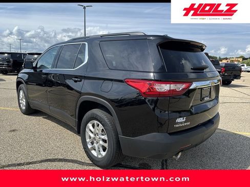 Certified 2019 Chevrolet Traverse LT FWD image 4