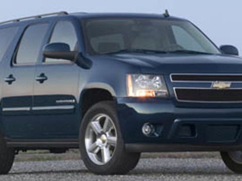 Used 2007 Chevrolet Suburban 2500 LT w/ LT Preferred Equipment Group image 1