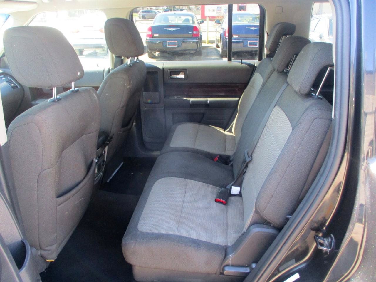 Used 2011 Ford Flex SEL AWD/4WD image 11
