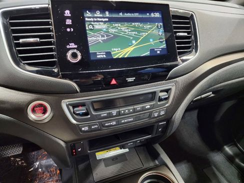 Used 2023 Honda Passport TrailSport image 33