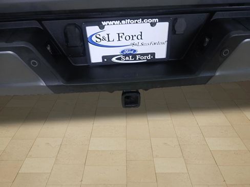 Certified 2023 Ford F150 Lariat w/ Equipment Group 502A High image 31