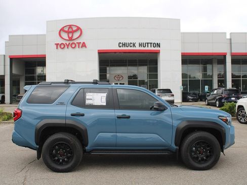 Used 2025 Toyota 4Runner TRD Off-Road Premium image 23