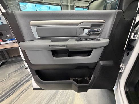 Used 2019 RAM 1500 Big Horn AWD/4WD image 54