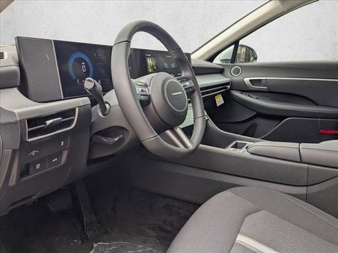 New 2026 Hyundai Sonata SEL image 3