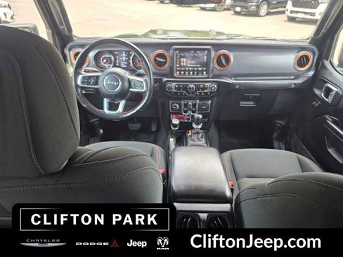 Used 2021 Jeep Gladiator Mojave AWD/4WD image 25