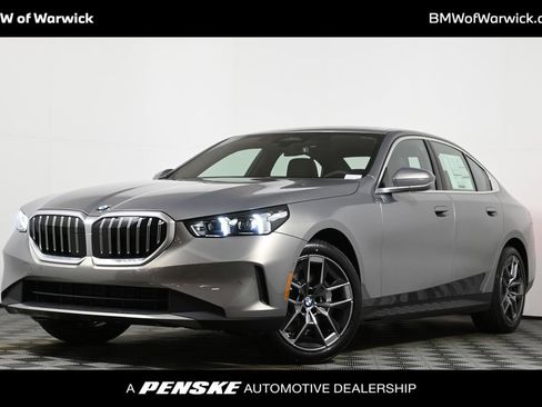 New 2026 BMW 530i xDrive image 1