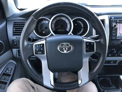 Used 2012 Toyota Tacoma 4x4 Double Cab w/ TRD Sport Upgrade Pkg image 23