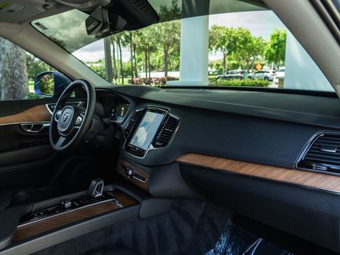 Used 2023 Volvo XC90 B6 Plus w/ Protection Package Premier image 29