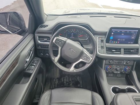 Used 2021 Chevrolet Tahoe Z71 image 12