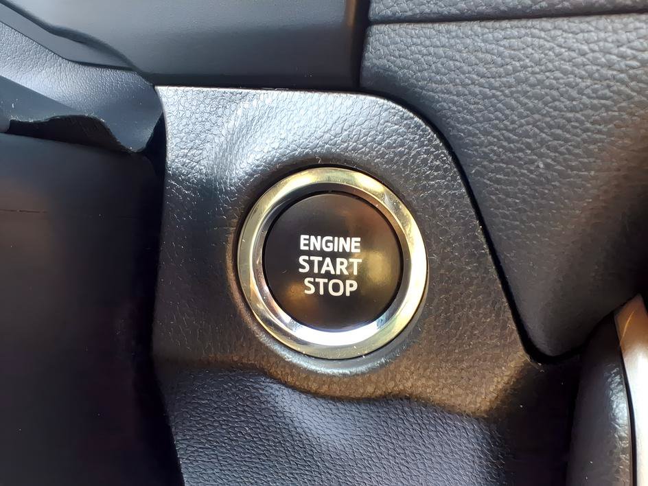 Used 2024 Toyota RAV4 XLE AWD/4WD image 22