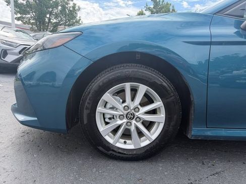Used 2025 Toyota Camry LE AWD/4WD image 25