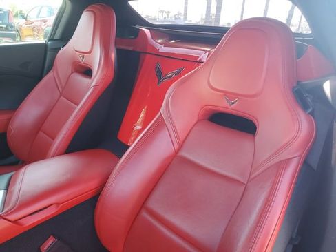 Used 2014 Chevrolet Corvette Base w/ 2LT Preferred Equipment Group image 15