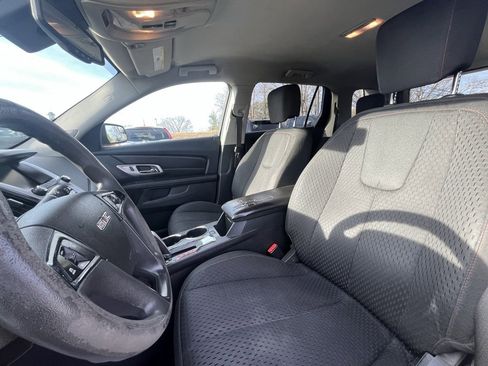 Used 2014 GMC Terrain SLE image 18