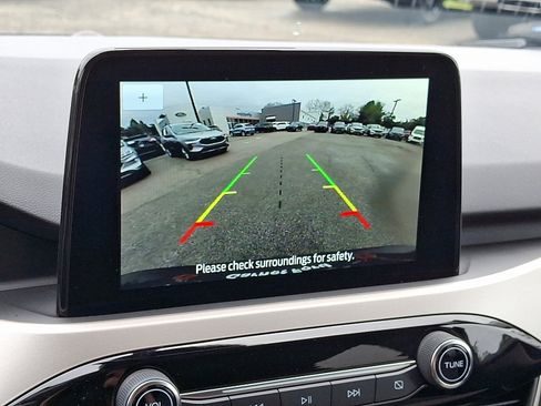 Certified 2022 Ford Escape SE w/ Convenience Package image 20