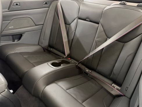 Used 2023 BMW M4 xDrive Competition w/ Parking Assistance Package image 4