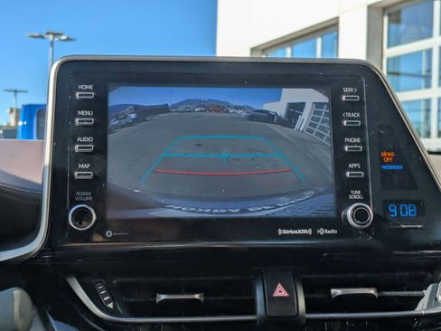 Used 2019 Toyota C-HR Limited FWD image 25