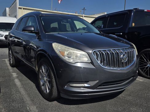 Used 2014 Buick Enclave Leather FWD image 2