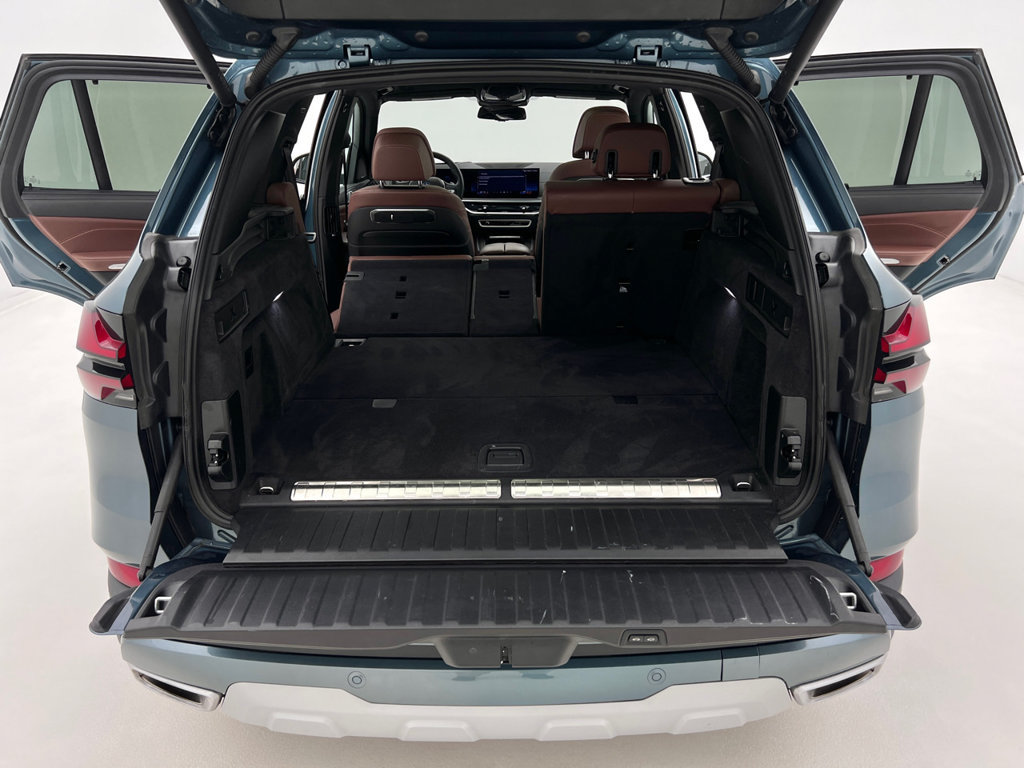 Certified 2024 BMW X5 xDrive50e w/ Executive Package AWD/4WD image 25