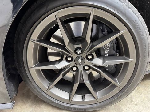 Used 2025 Ford Mustang Dark Horse image 26