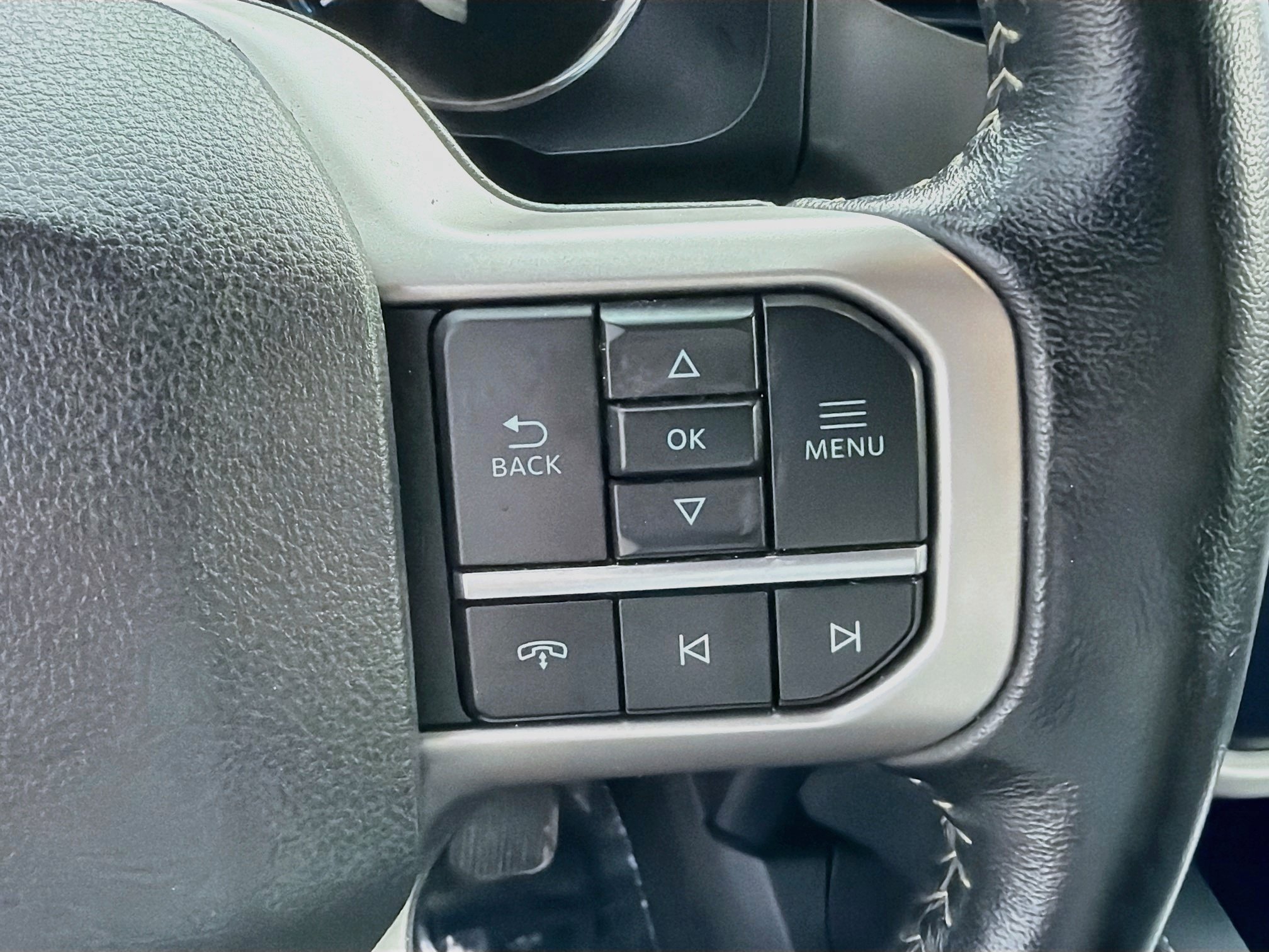 Used 2024 Ford Expedition Max XLT AWD/4WD image 40