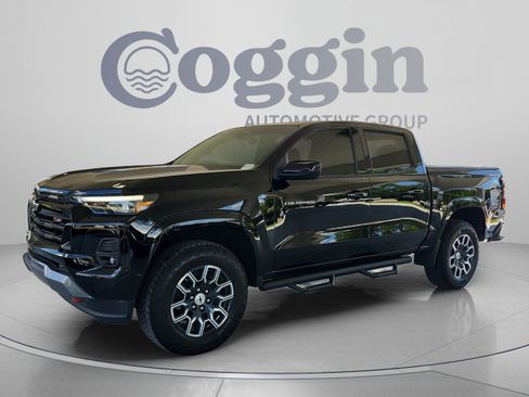 Used 2024 Chevrolet Colorado Z71 AWD/4WD image 1